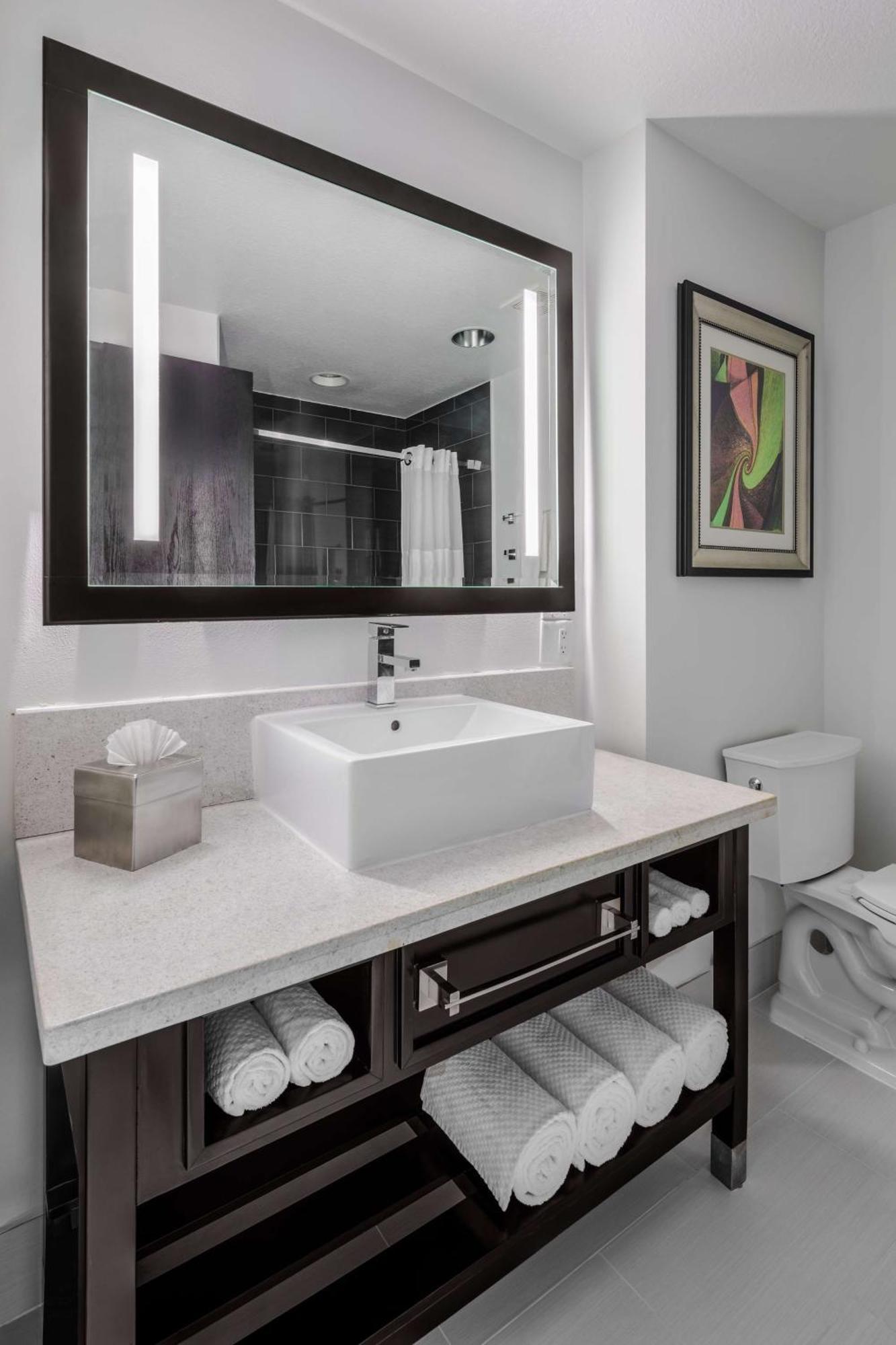 Hotel Doubletree By Hilton Sarasota Bradenton Airport