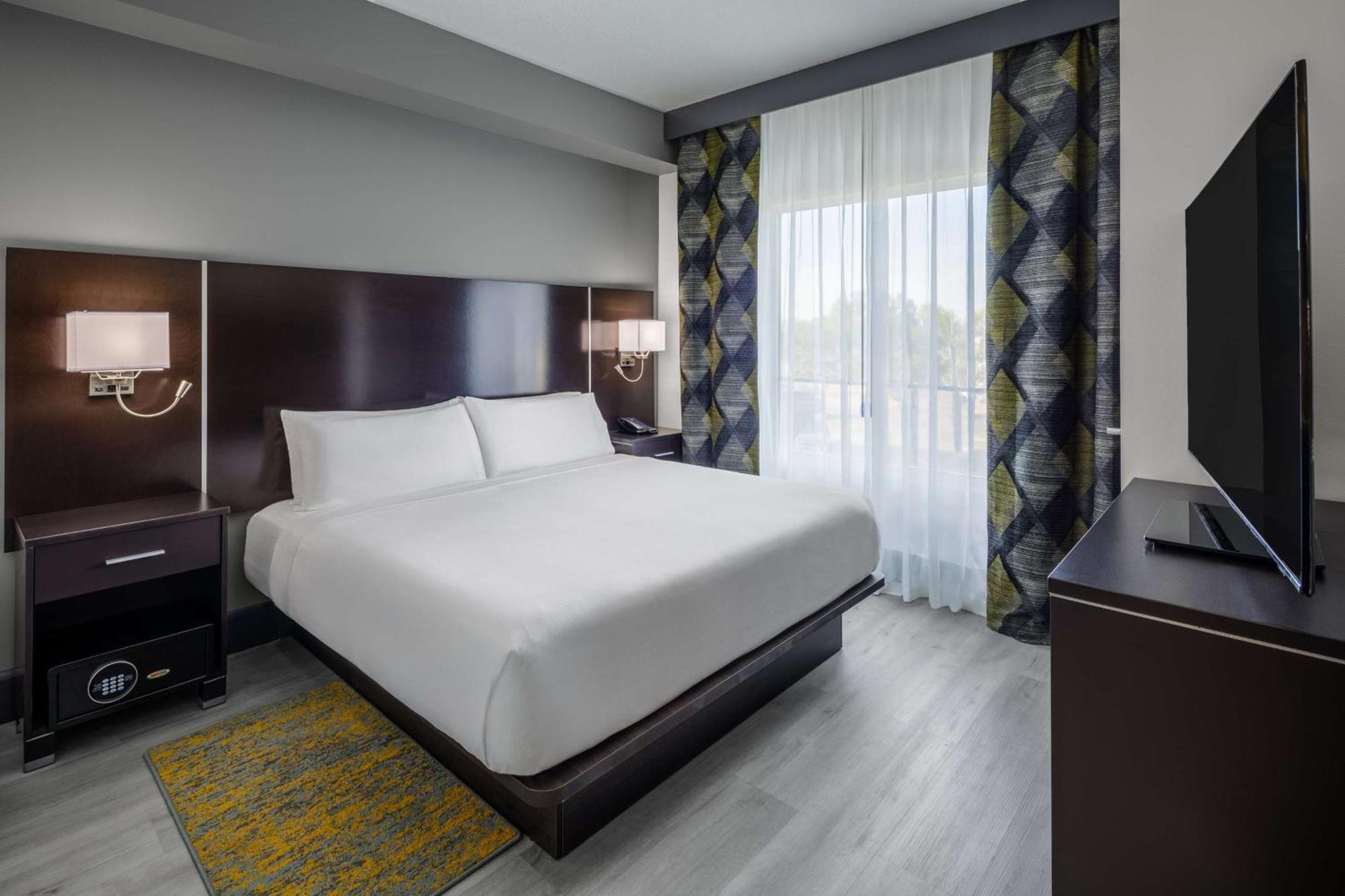 Doubletree By Hilton Sarasota Bradenton Airport Hotel South Bradenton