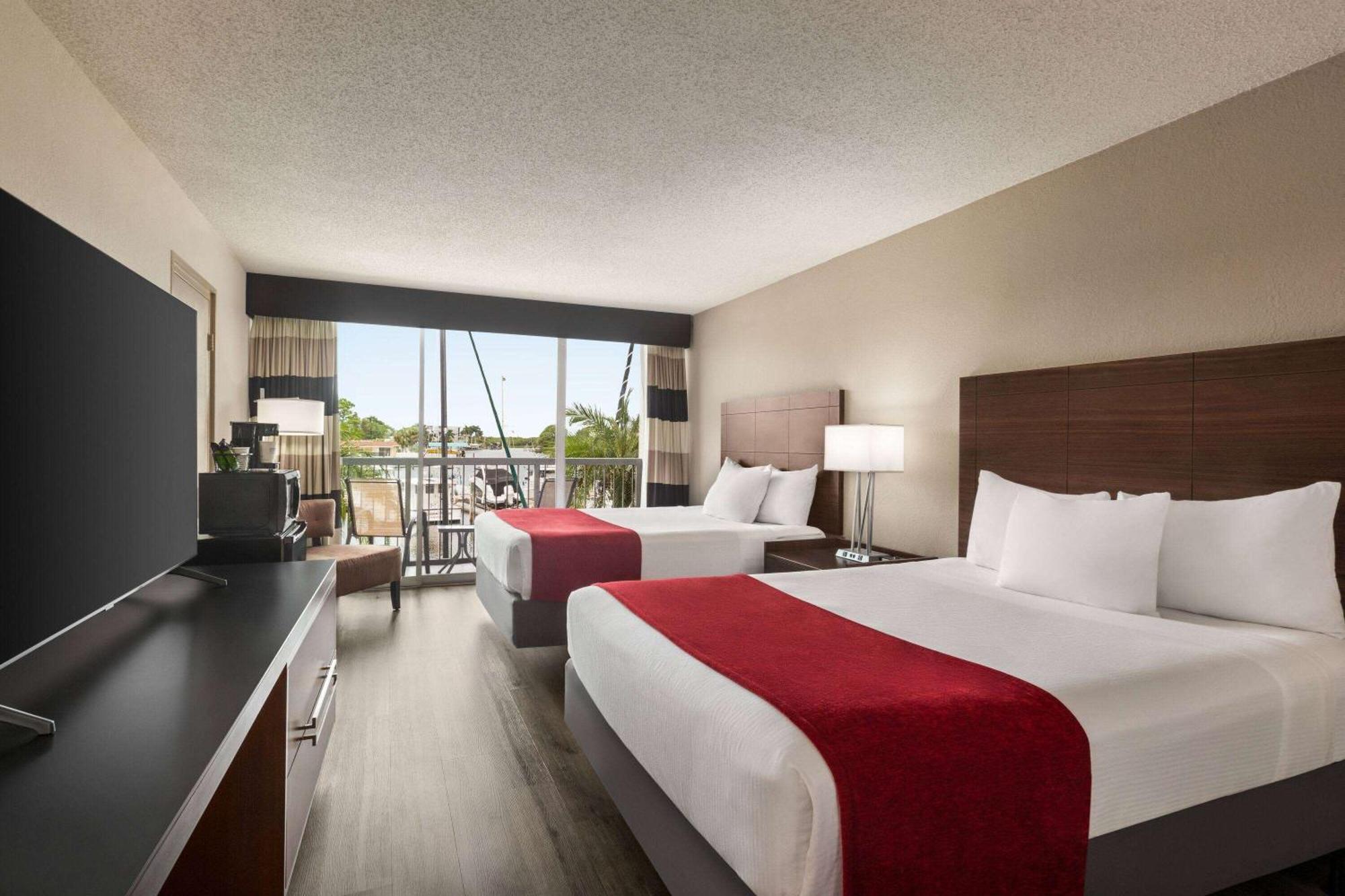 Ramada By Wyndham Sarasota Waterfront South Bradenton