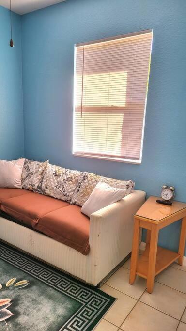 Entire By Siesta Key/closed To Downtown *