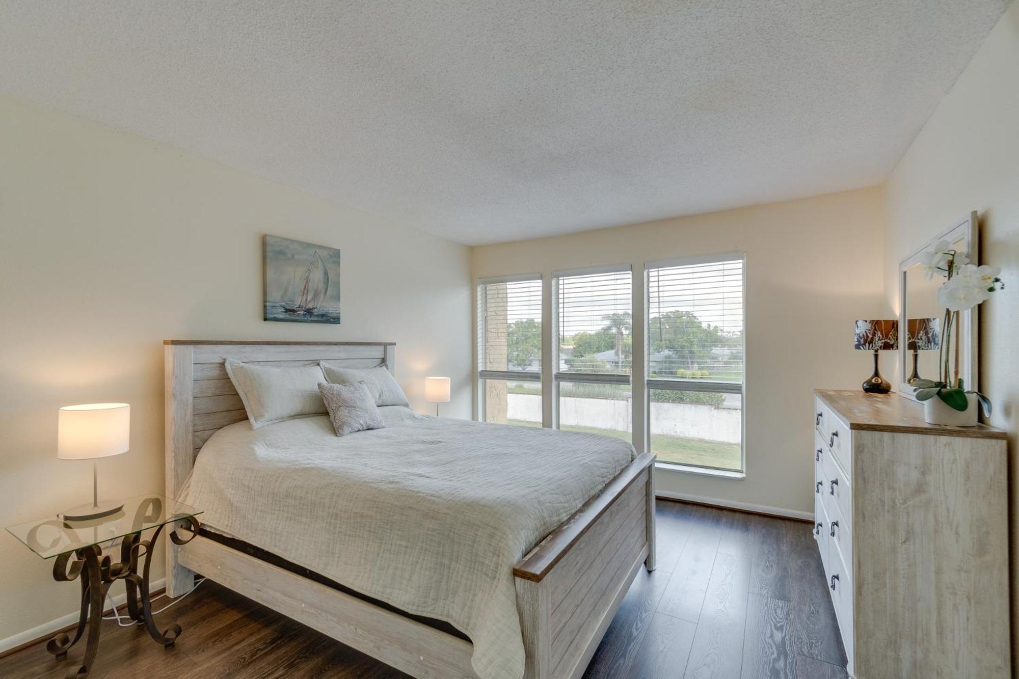 Apartment Updated Sienna Park - 4 Miles To Siesta Key! Sarasota
