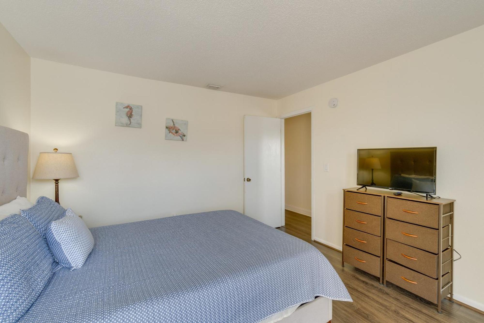 Apartment Updated Sienna Park - 4 Miles To Siesta Key! *