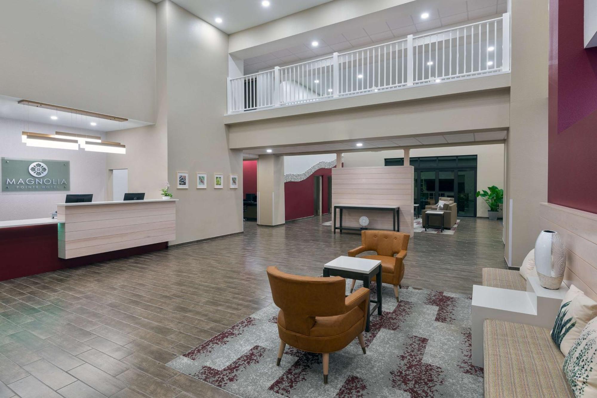 Magnolia Pointe; Bw Signature Collection Hotel