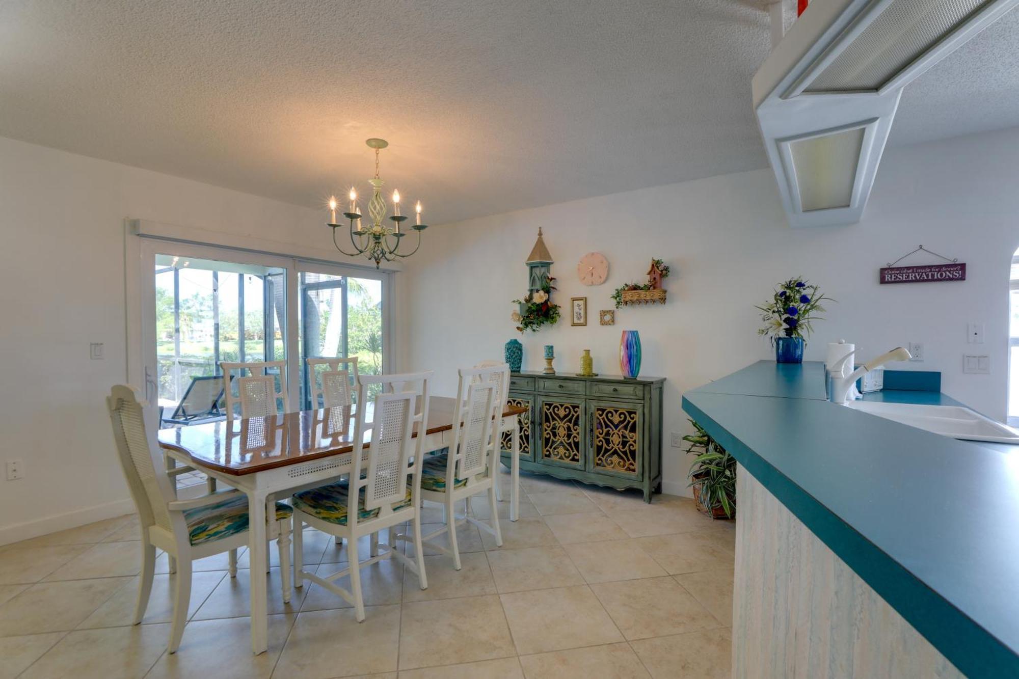Lanai, And Sunset Views In Sarasota