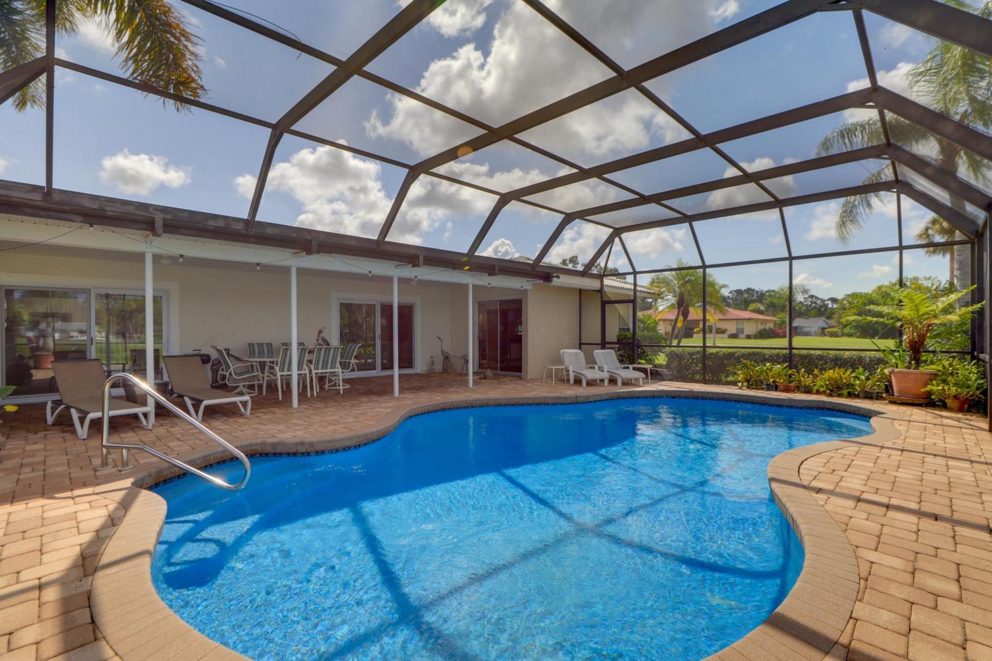 Lanai, And Sunset Views In Sarasota