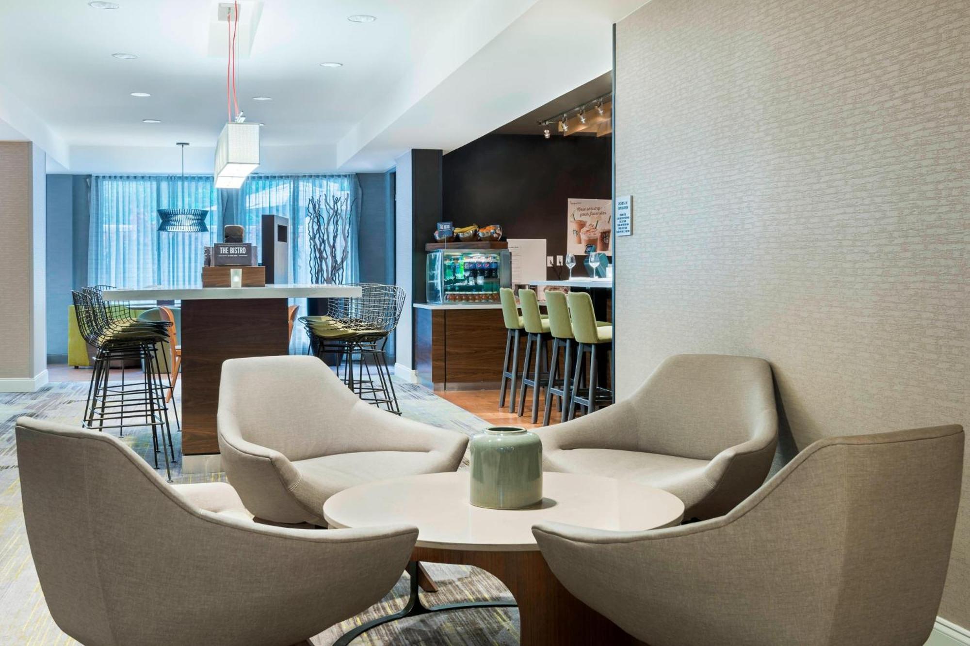 Courtyard Bradenton Airport Hotel 3*