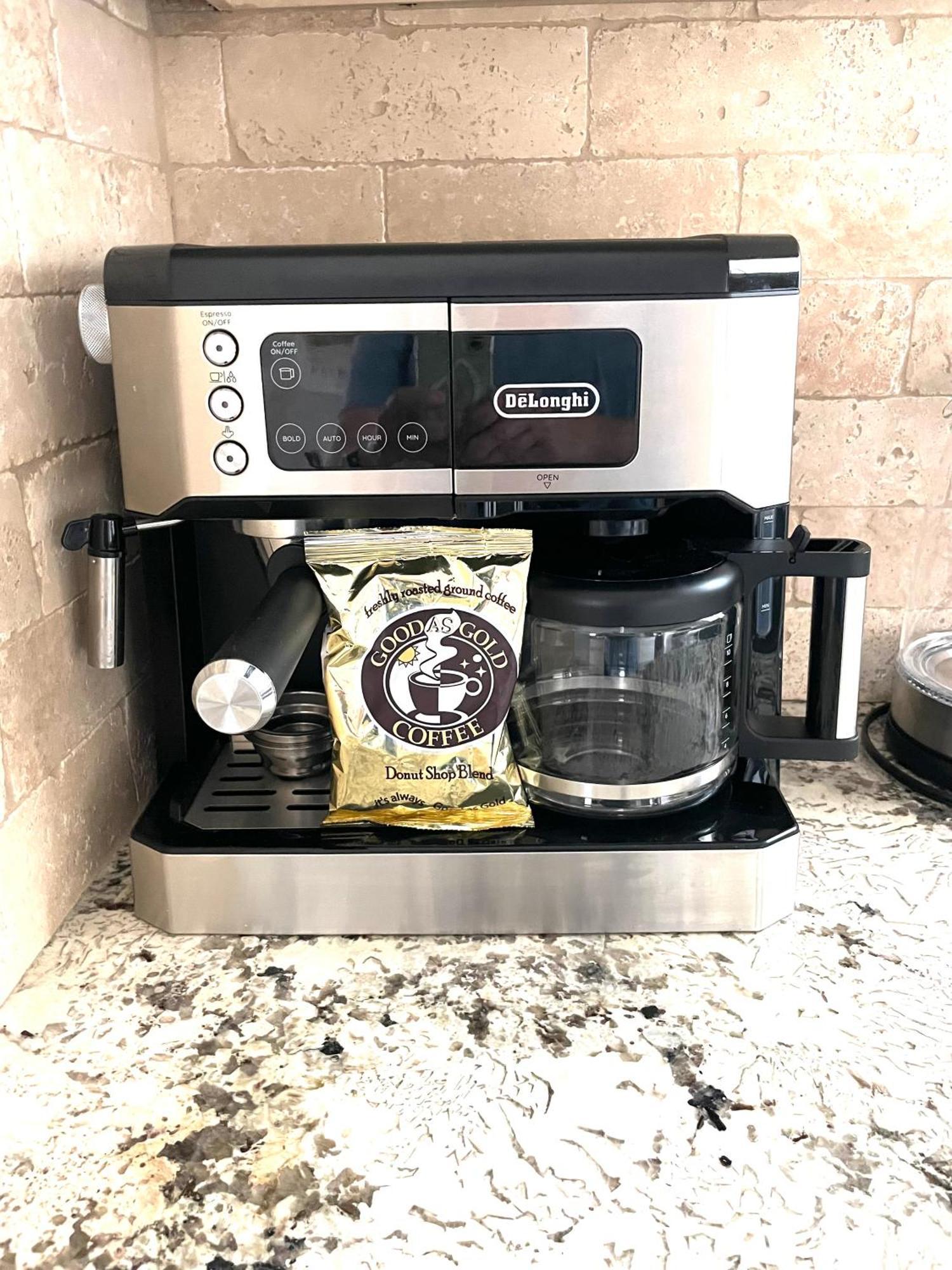 Downtown Pet-friendly @ The Park Home-635 Holiday home *