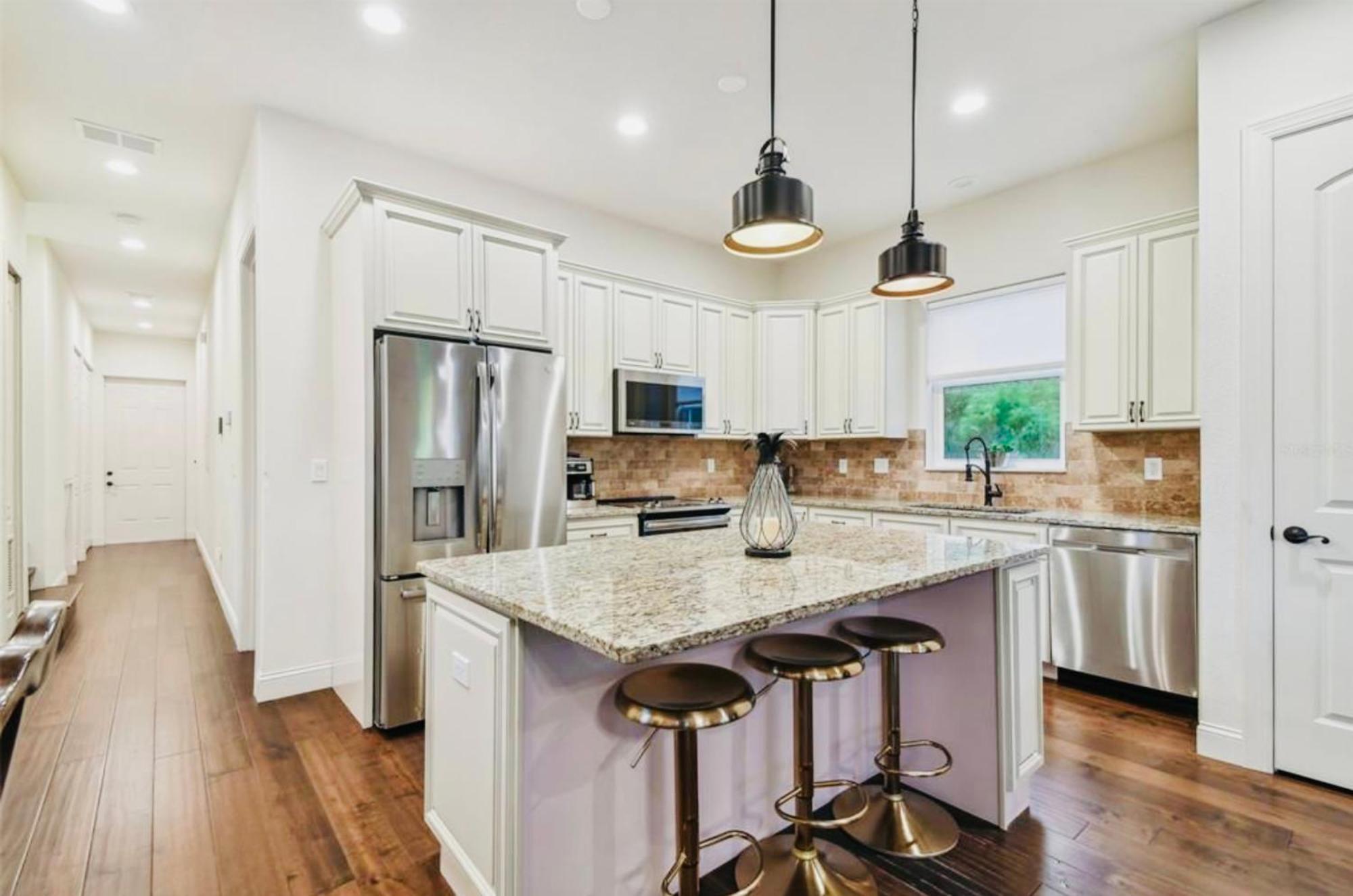 Downtown Pet-friendly @ The Park Home-635