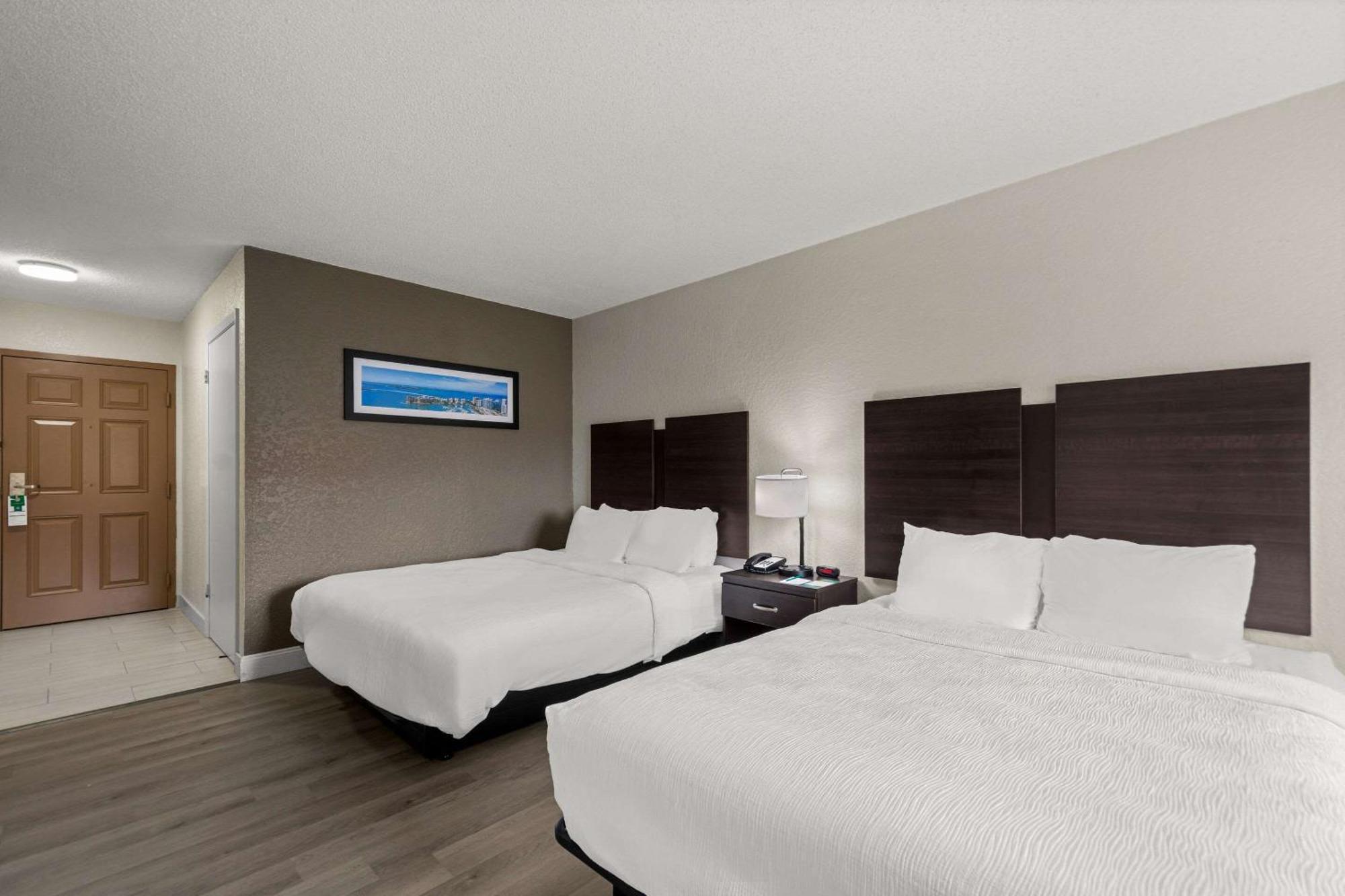 Inn Quality I-75 2*