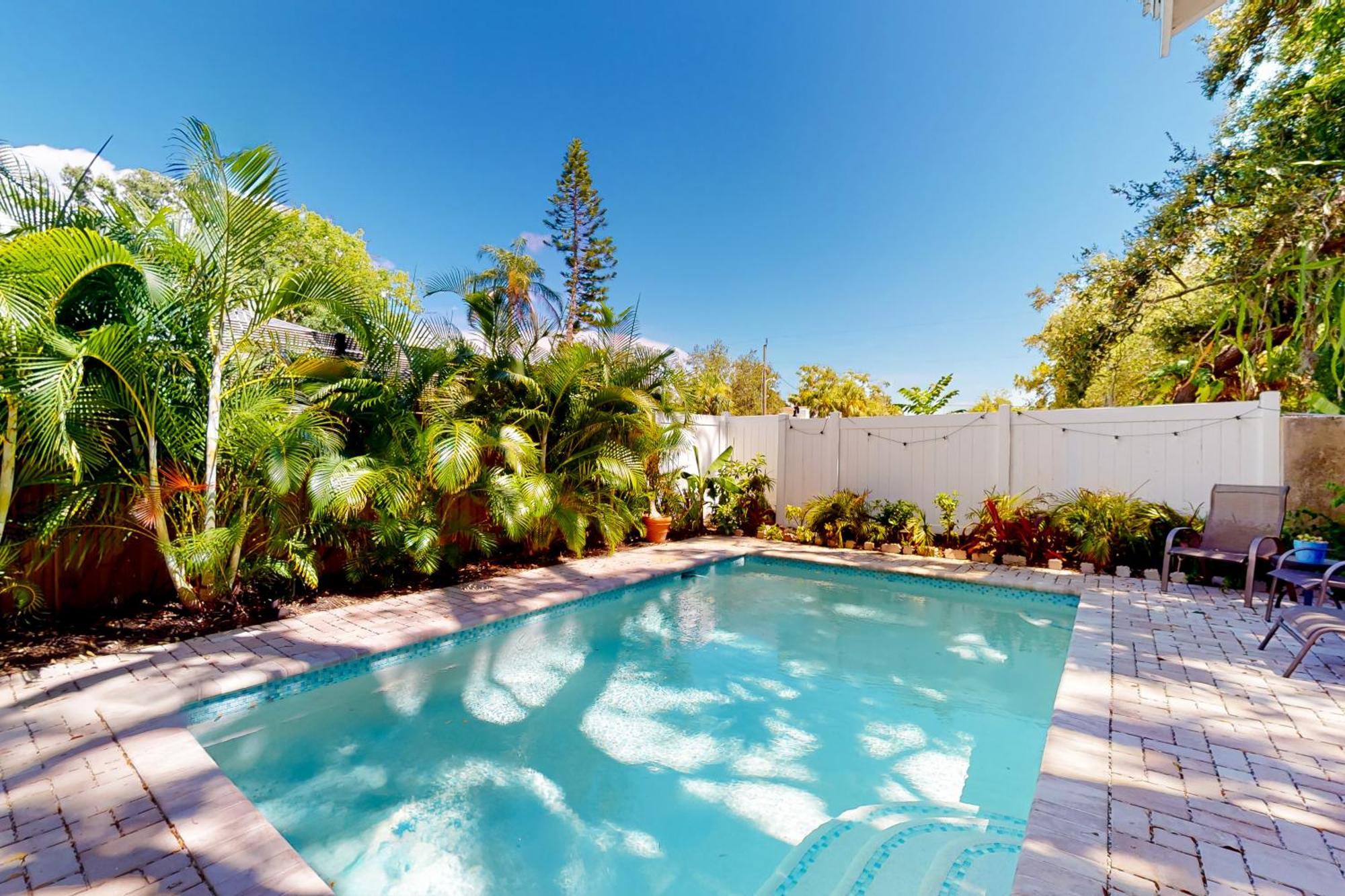 Holiday home Gillespie Park Pool