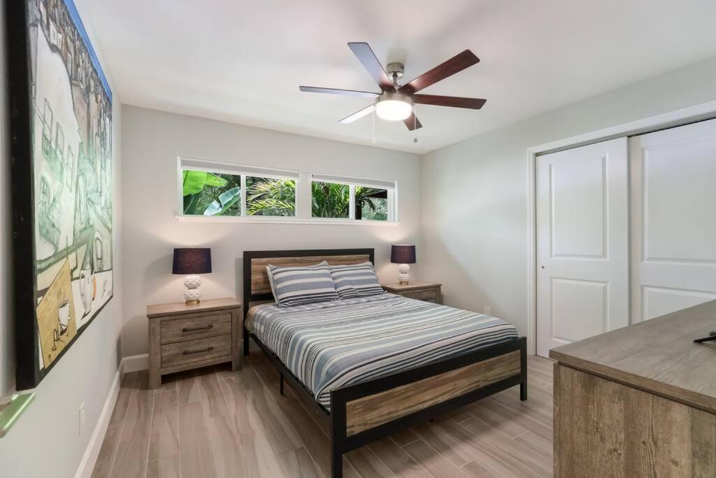 Updated Pool Home, Near Siesta Key Holiday home Sarasota