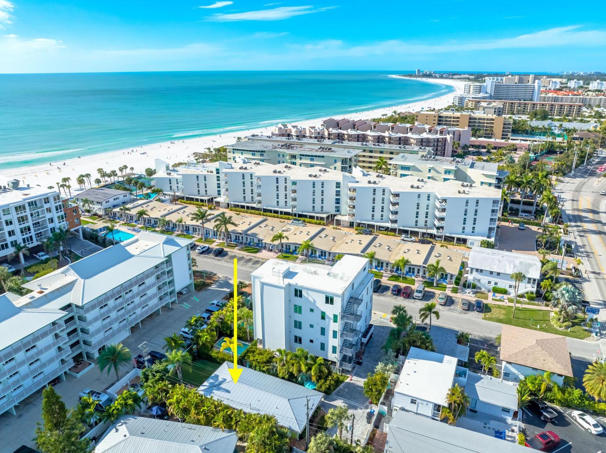 A Hidden Paradise By Beachside Management *