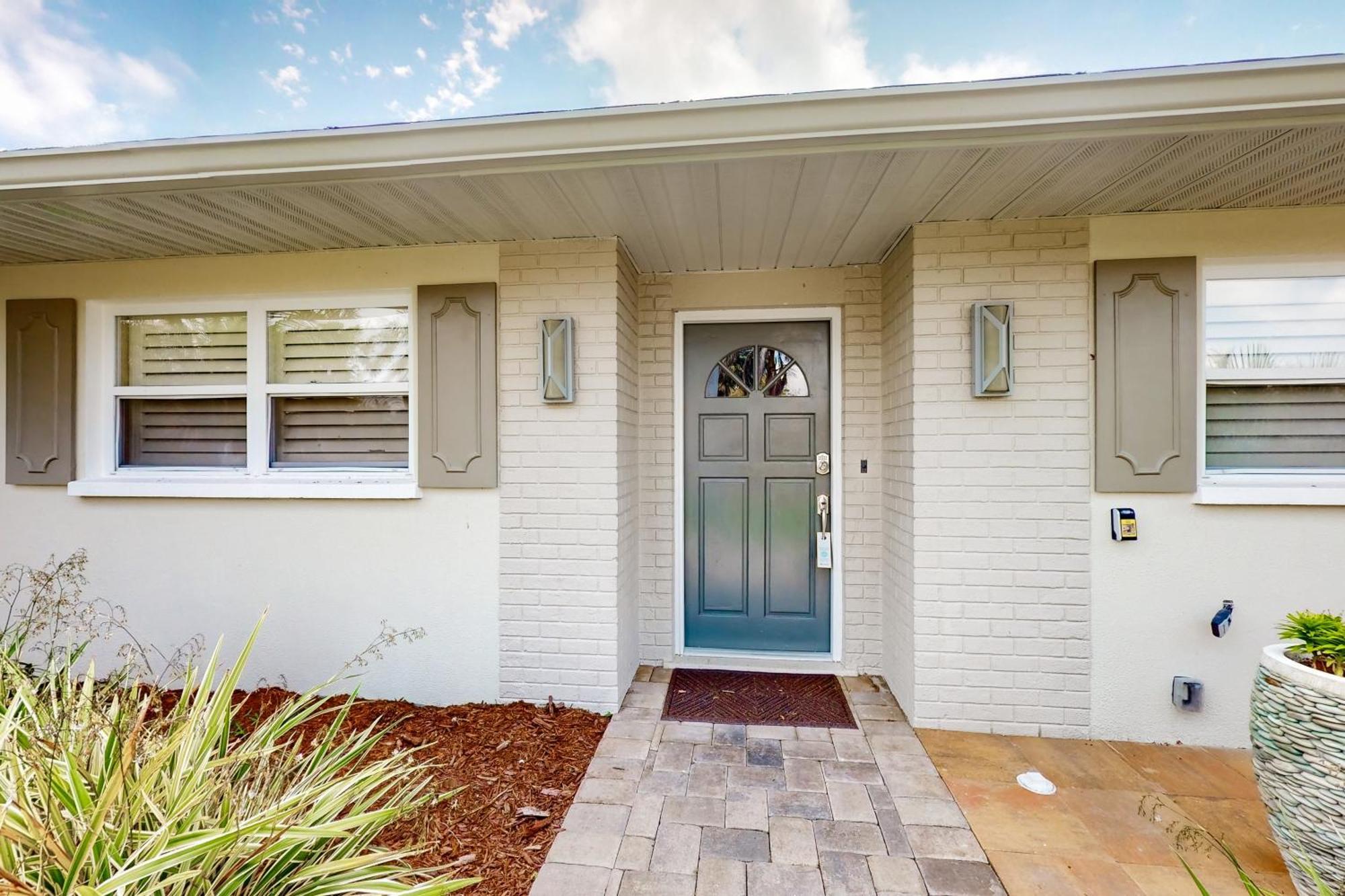 Holiday home Only Live Once *