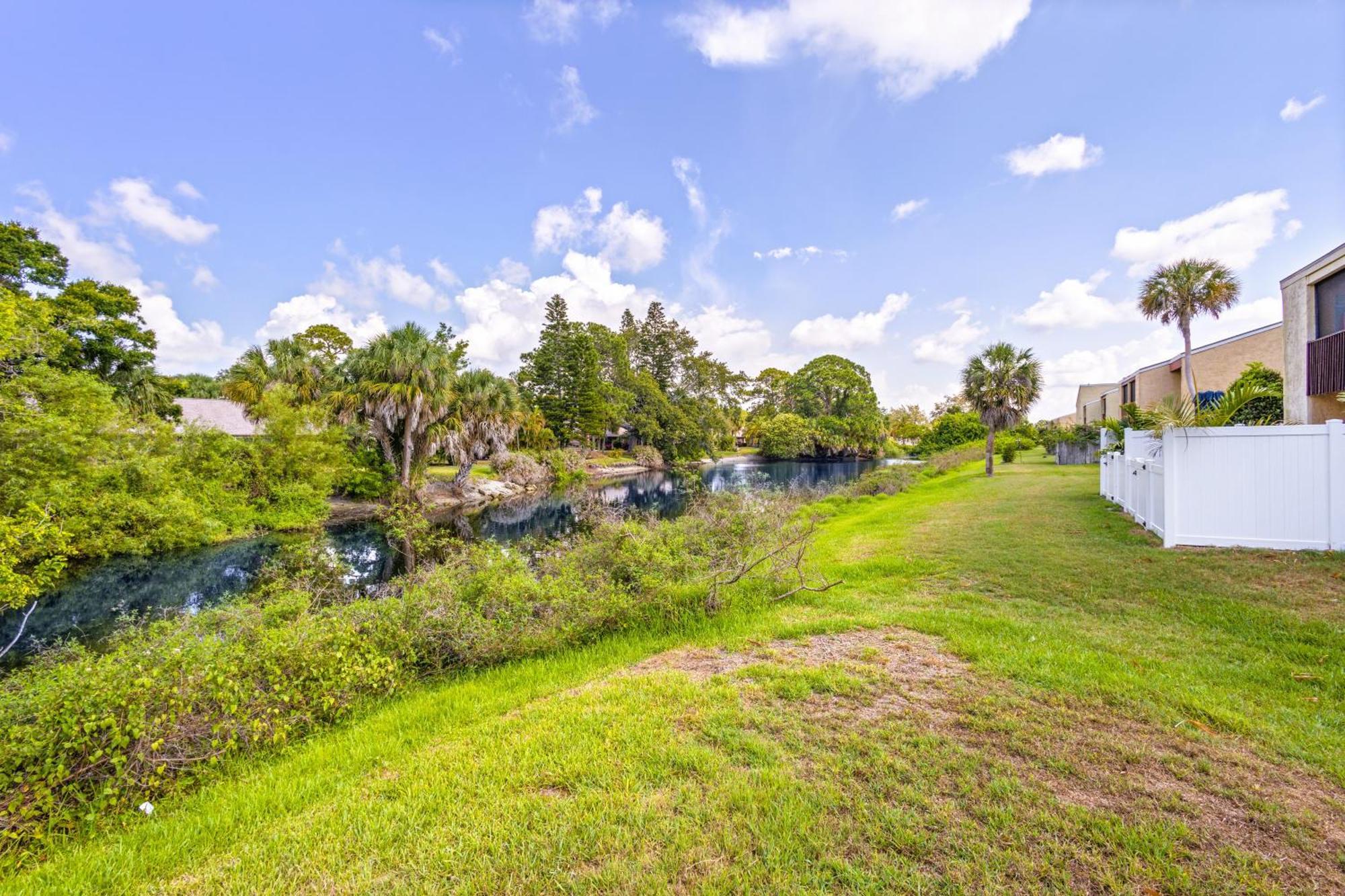 Shiny Oasis With View Sarasota