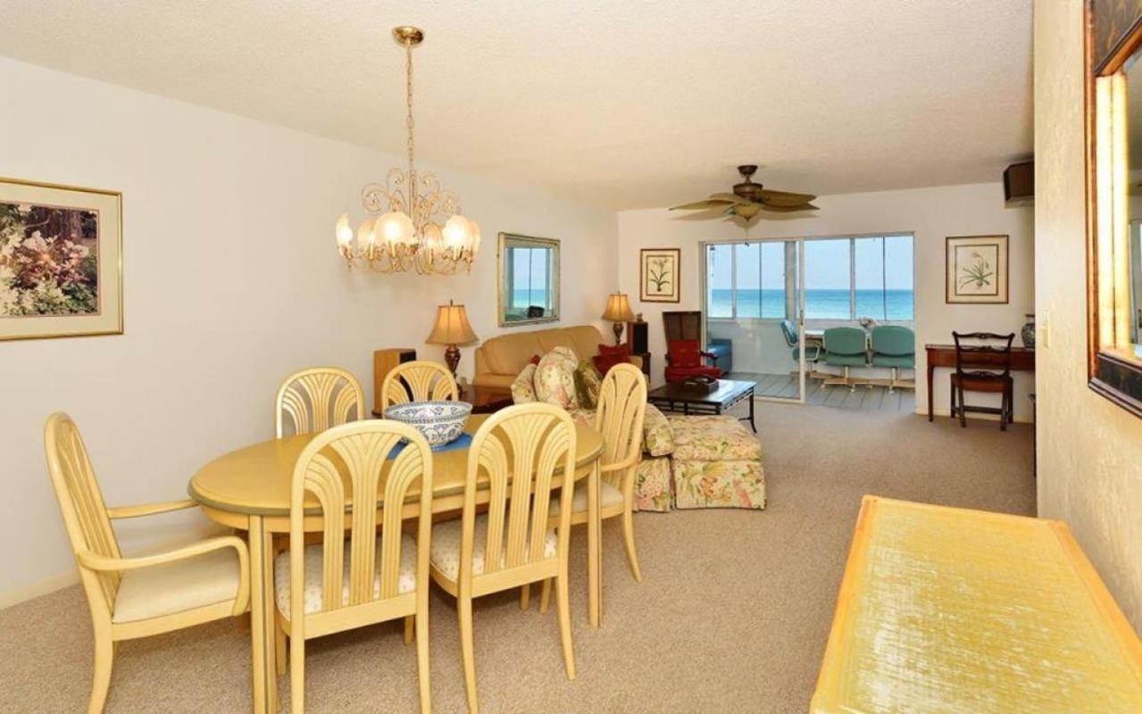 1055-603 View High Rise Retreat Holiday home *