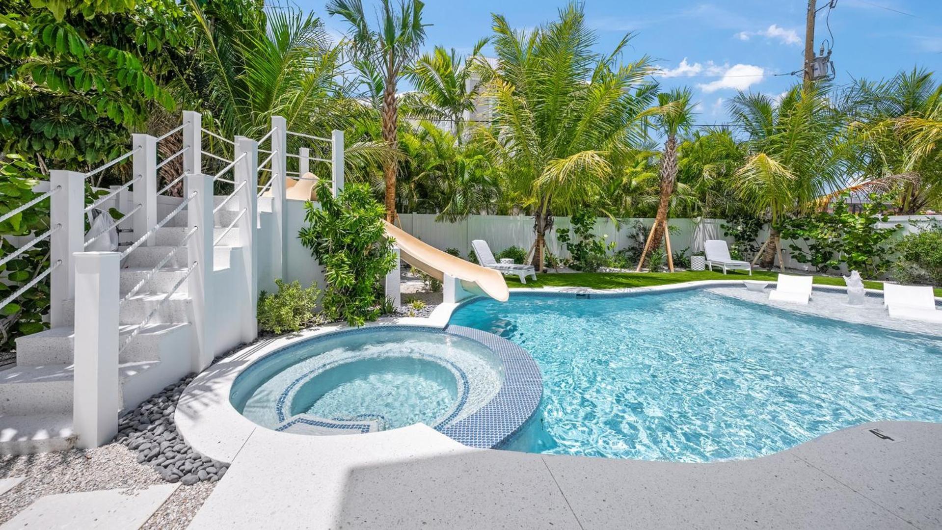 Seascape Holiday home *