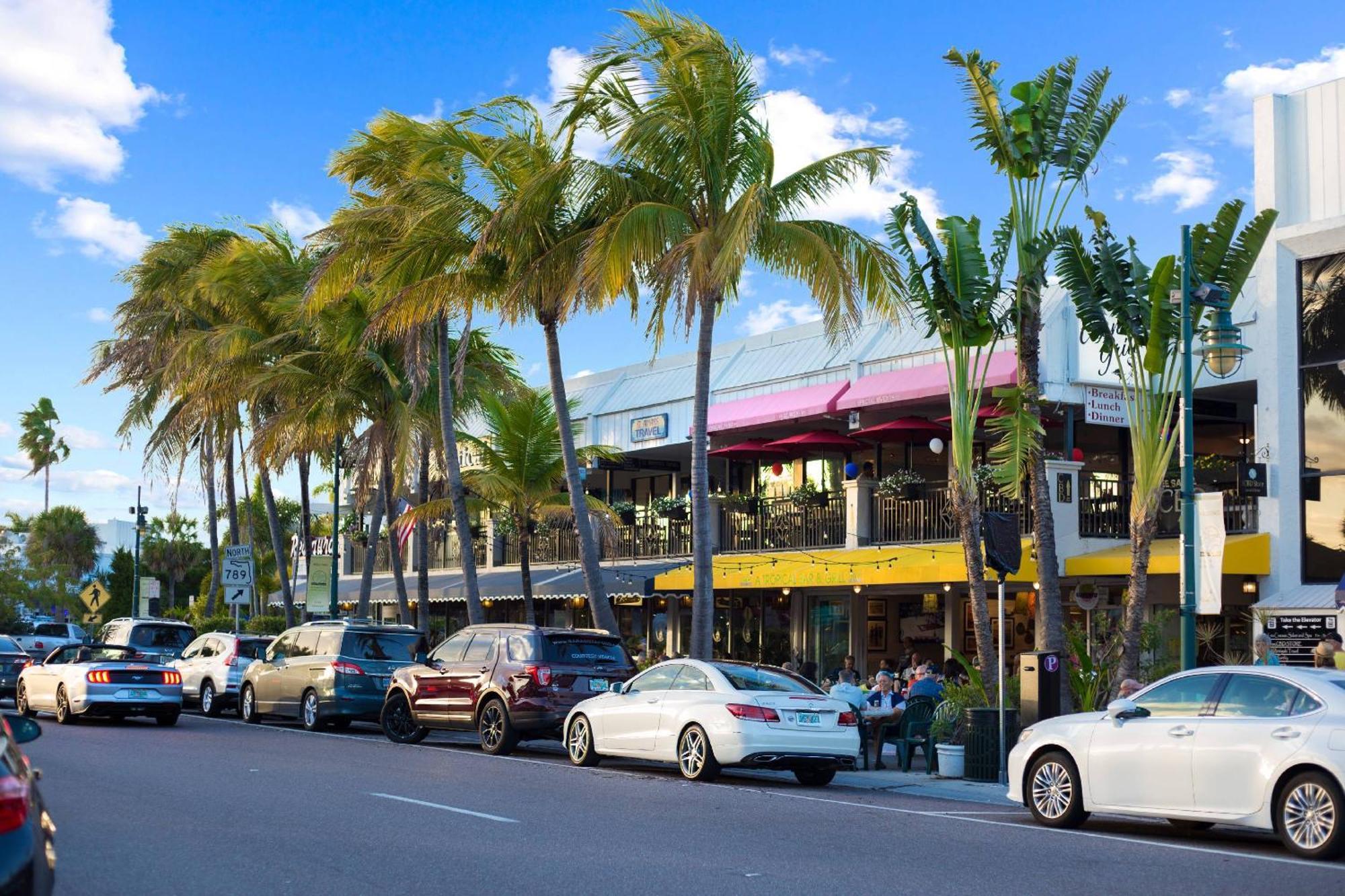 Kingston Arms Modern 1br On Lido Key Holiday home Sarasota