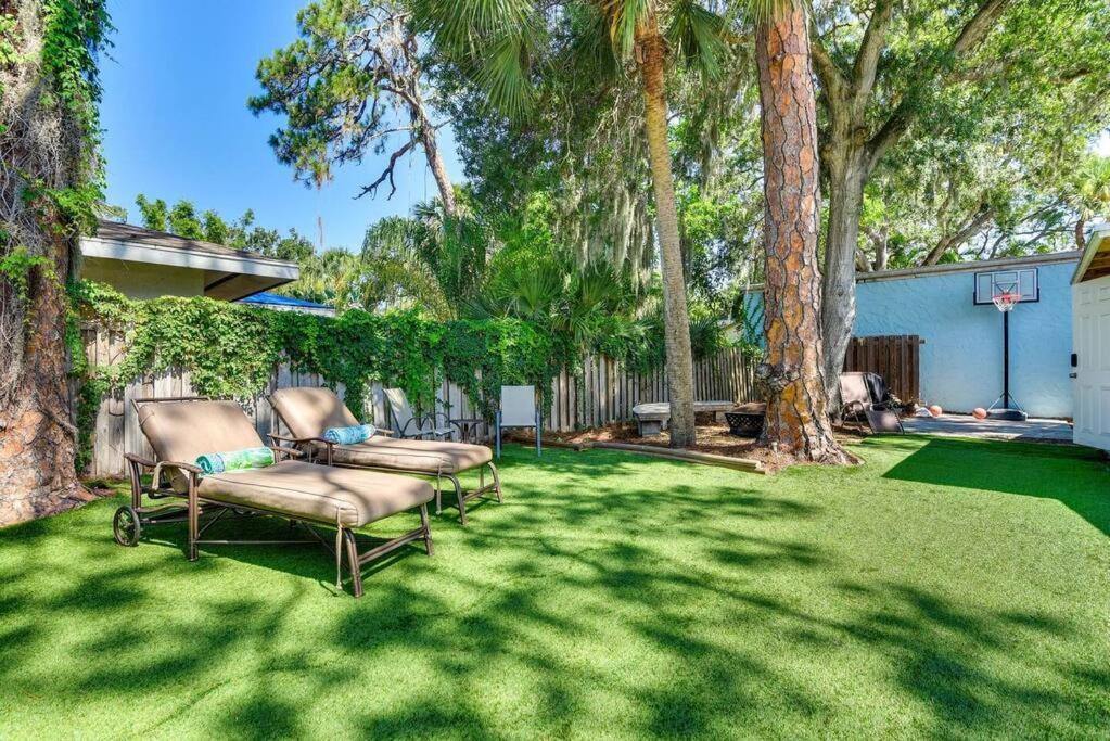 Coconut Cove Mid-long Term Available Walk To Downtown Trolly To Beaches