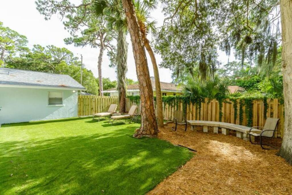 Apartment Coconut Cove Mid-long Term Available Walk To Downtown Trolly To Beaches *