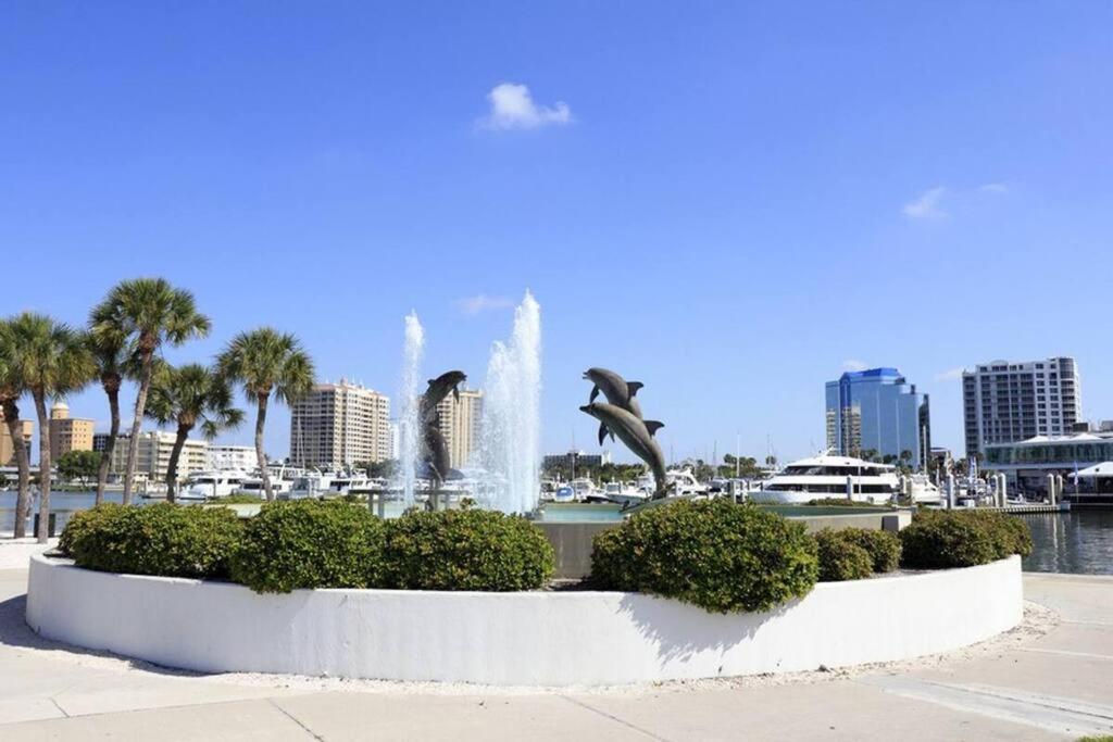 Coconut Cove Mid-long Term Available Walk To Downtown Trolly To Beaches * Sarasota