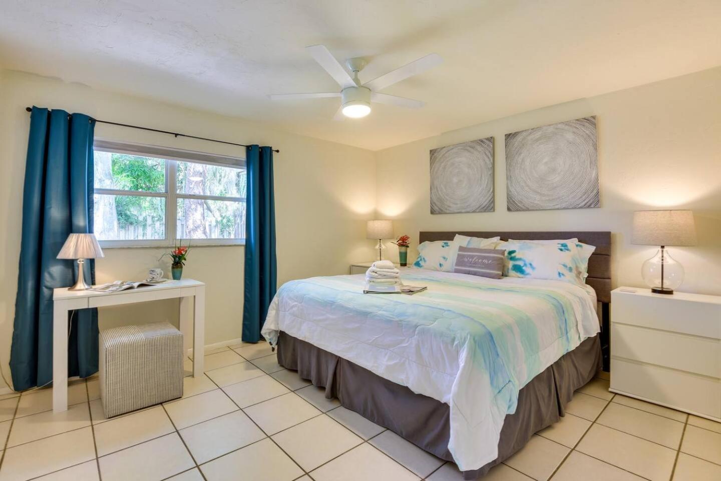 Coconut Cove Mid-long Term Available Walk To Downtown Trolly To Beaches