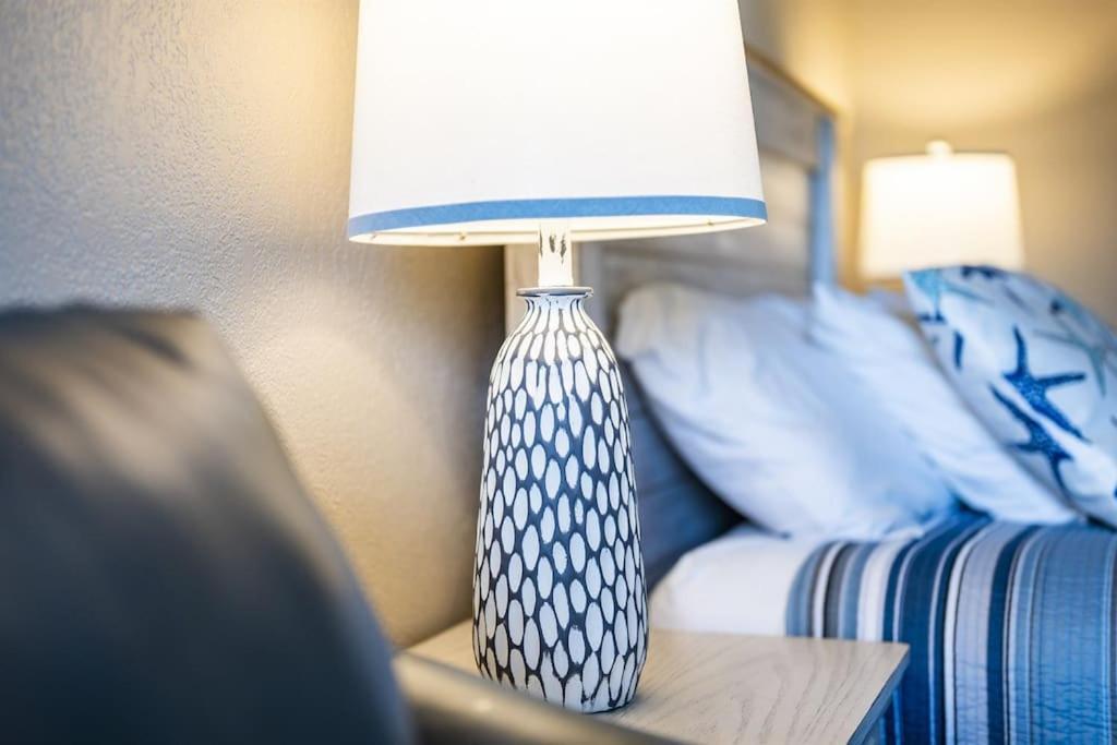 Bay Breeze Aparthotel