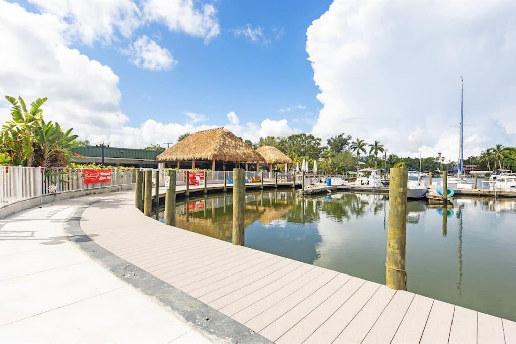 Bay Breeze Aparthotel Sarasota