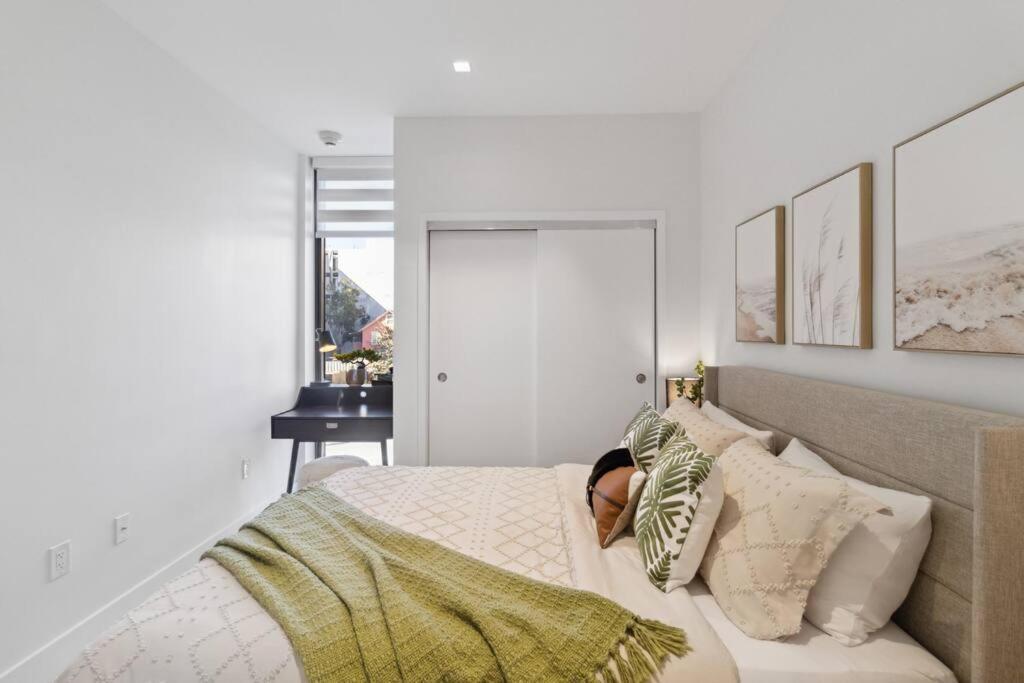 Rosemary District With Patio And In Walking Distance To Downtown And Bay Park