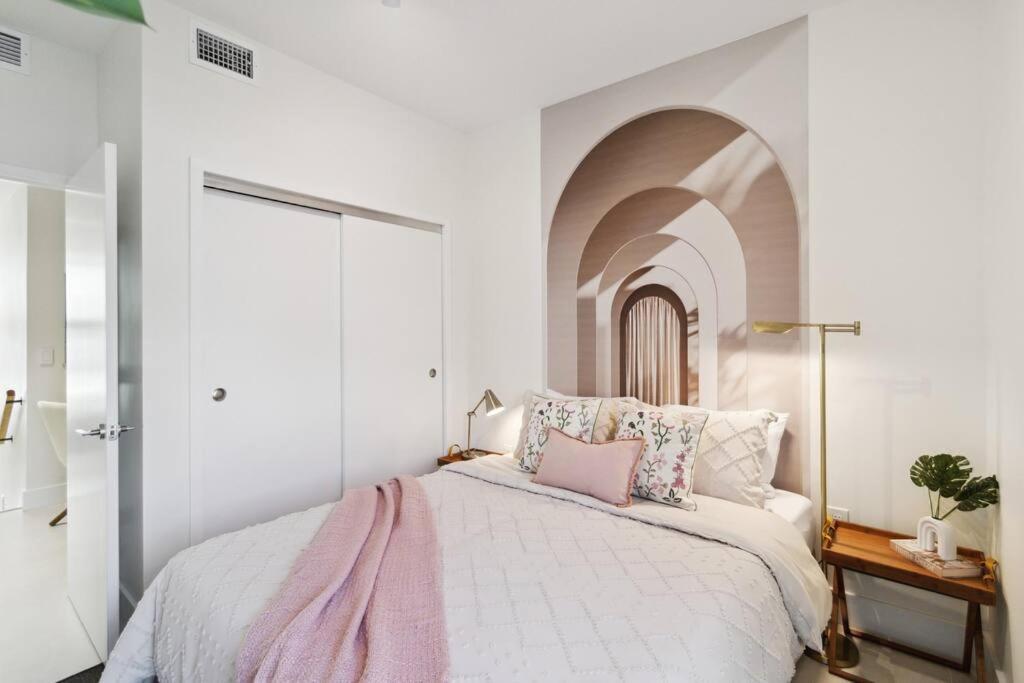 Rosemary District With Patio And In Walking Distance To Downtown And Bay Park Apartment *