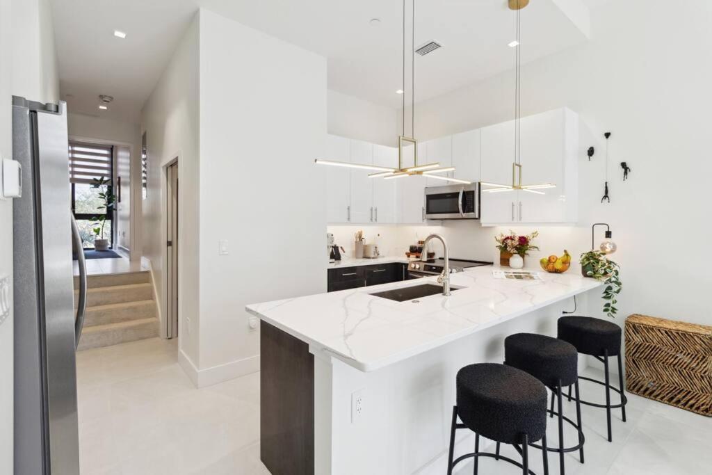 Rosemary District With Patio And In Walking Distance To Downtown And Bay Park * Sarasota