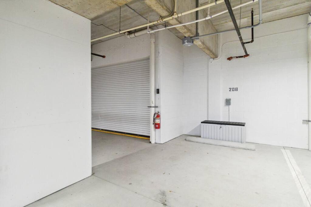 Rosemary District With Patio And In Walking Distance To Downtown And Bay Park *