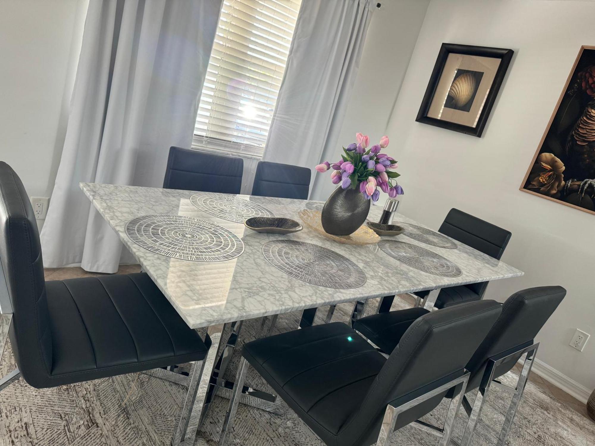 Location Siesta 1 Mile Away With Hot * Sarasota