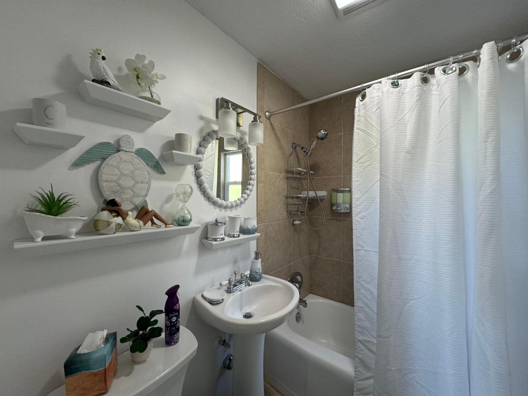 Location Siesta 1 Mile Away With Hot Holiday home Sarasota