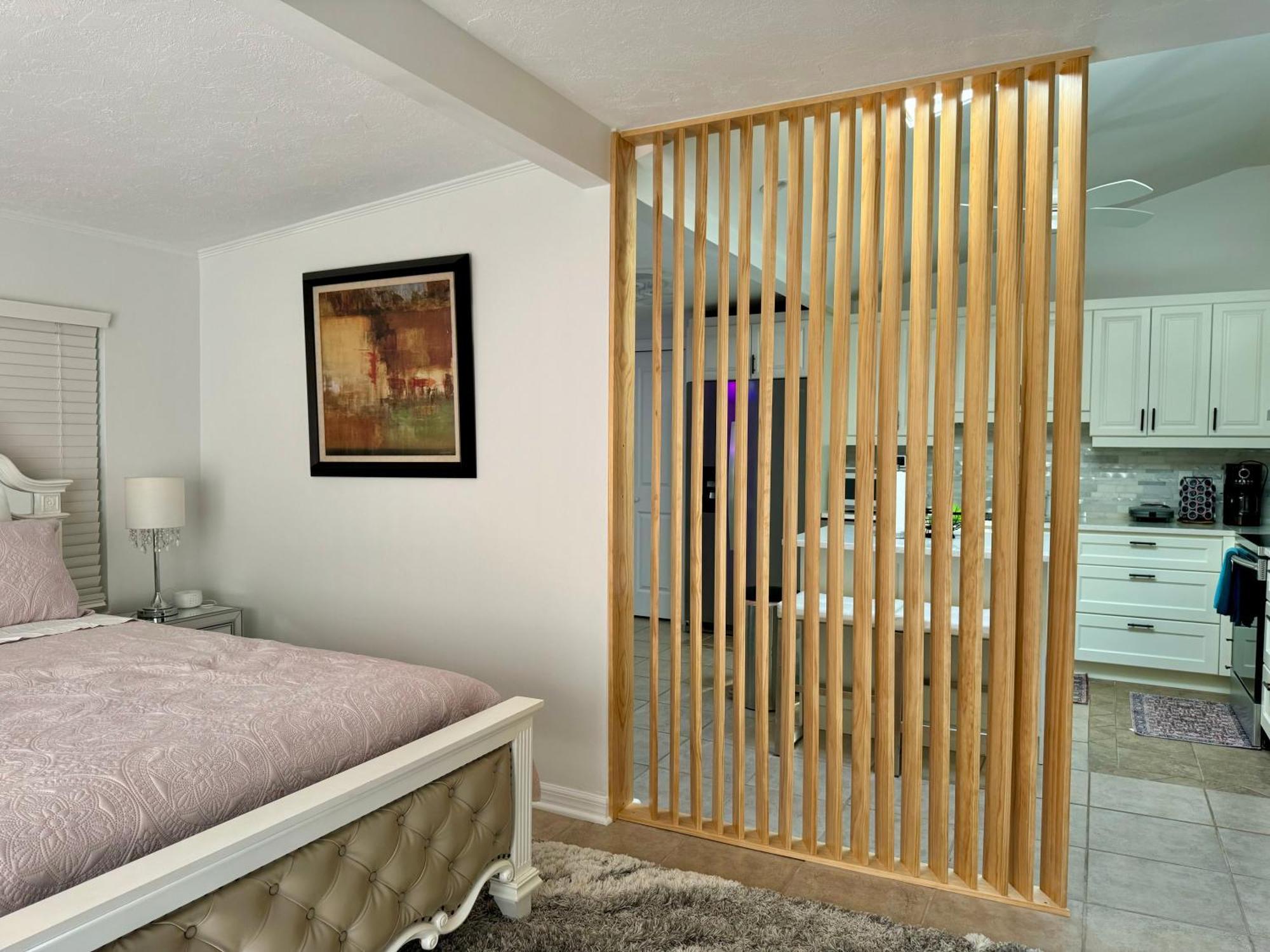 Location Siesta 1 Mile Away With Hot *