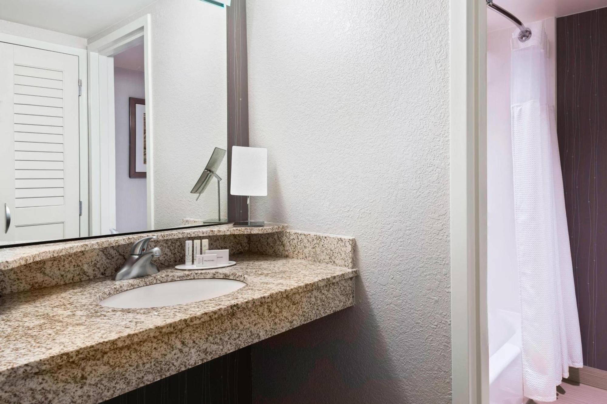Courtyard Bradenton Airport 3* Sarasota