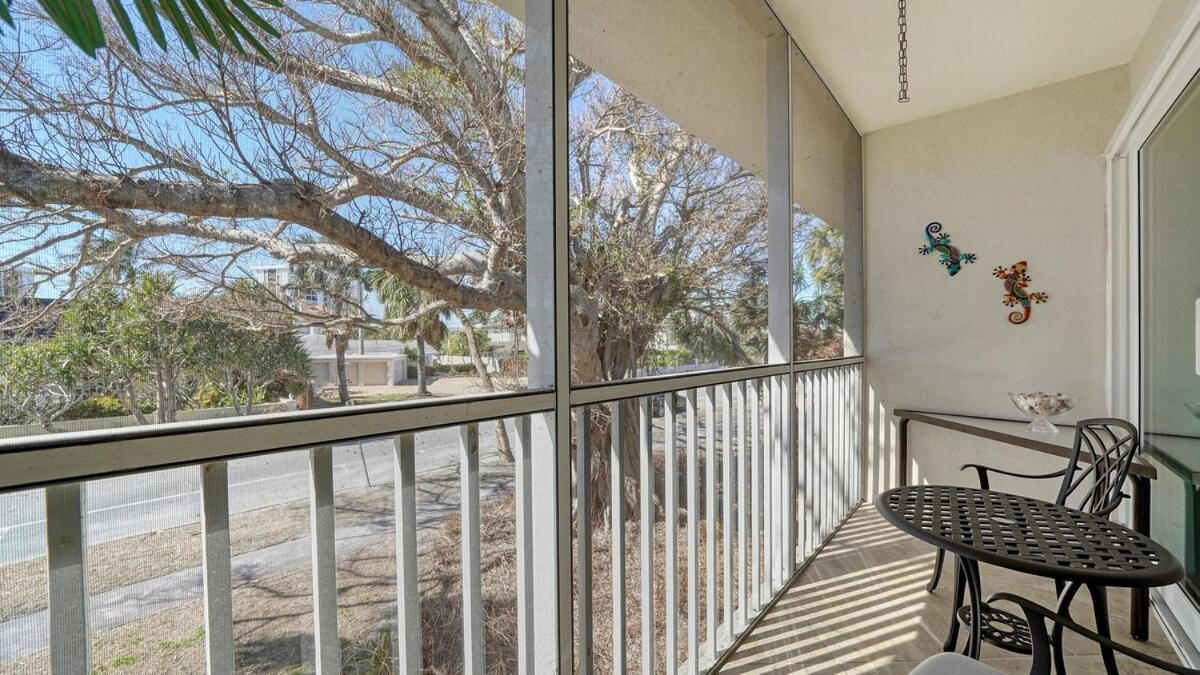 Walkable To Beach, Restaurants, Entertainment! Apartment Sarasota