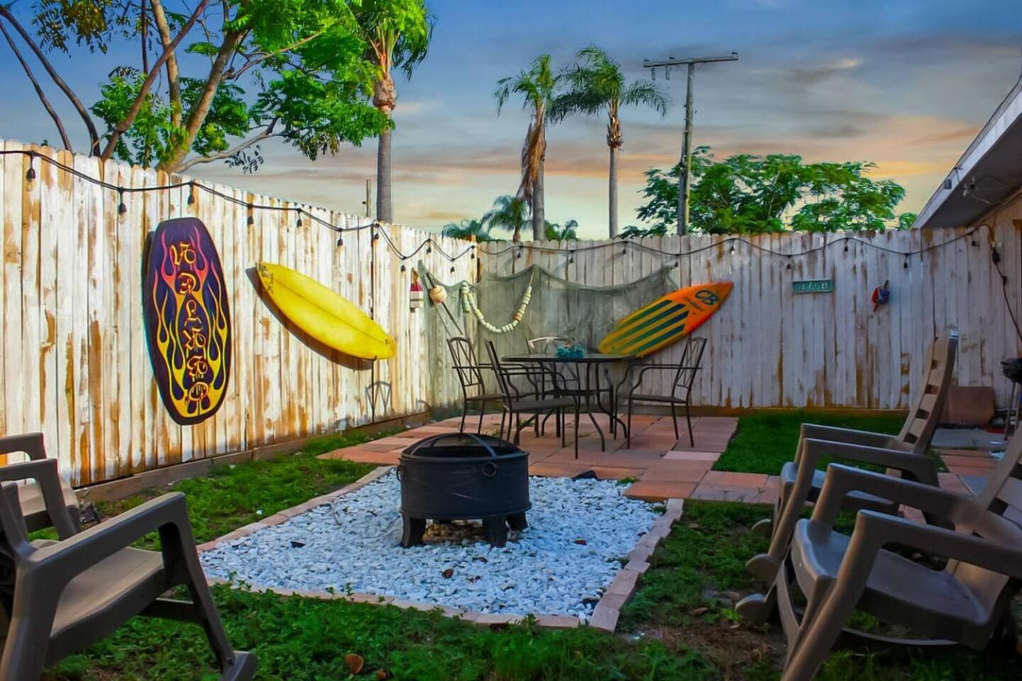 Holiday home Vintage Vibes - Grill, Chill & Thrills Sarasota