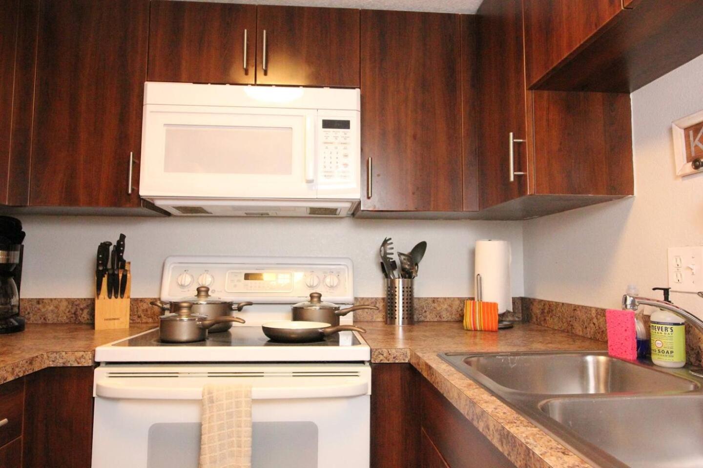 Memorial Downtown Apartment *