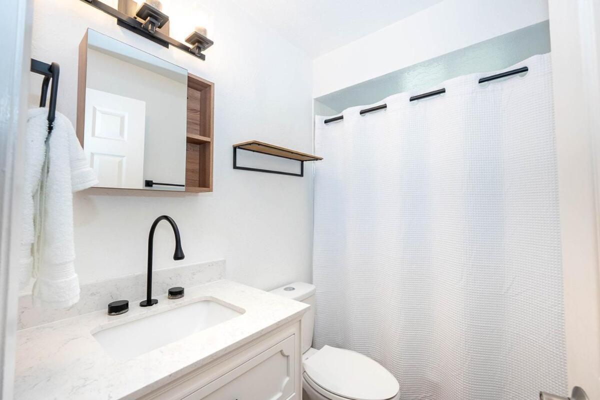 Villa Enchanted & Peaceful Oasis 10 Min Away From One Of The Beautiful Beaches In The World Siesta Key *