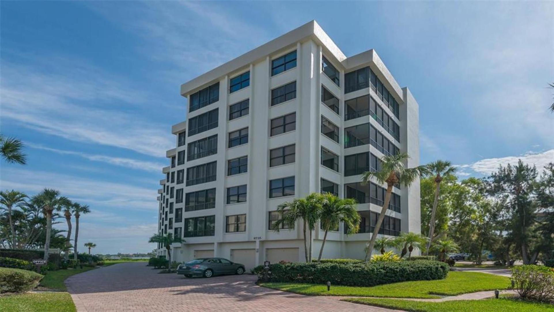 Ultimate 2 Bedroom On Siesta Key County 1003 Sarasota