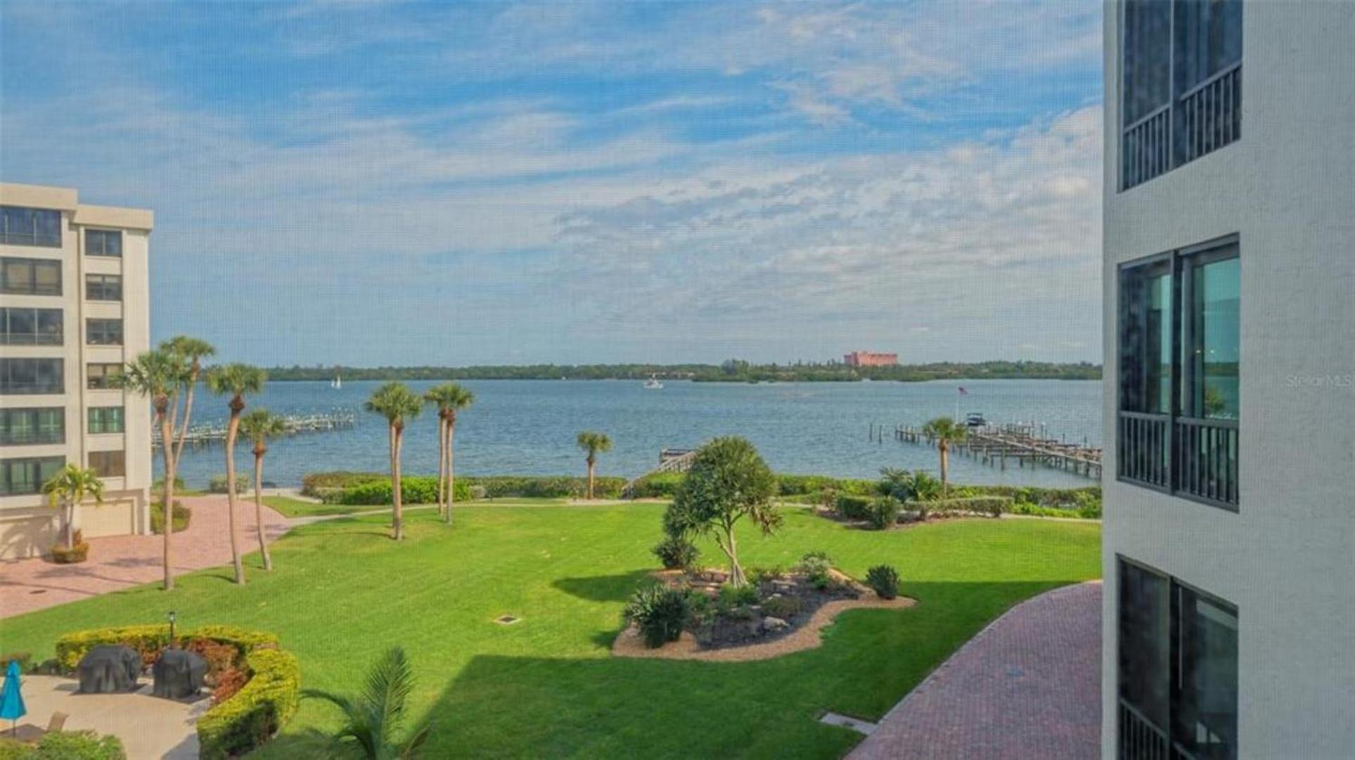 Ultimate 2 Bedroom On Siesta Key County 1003