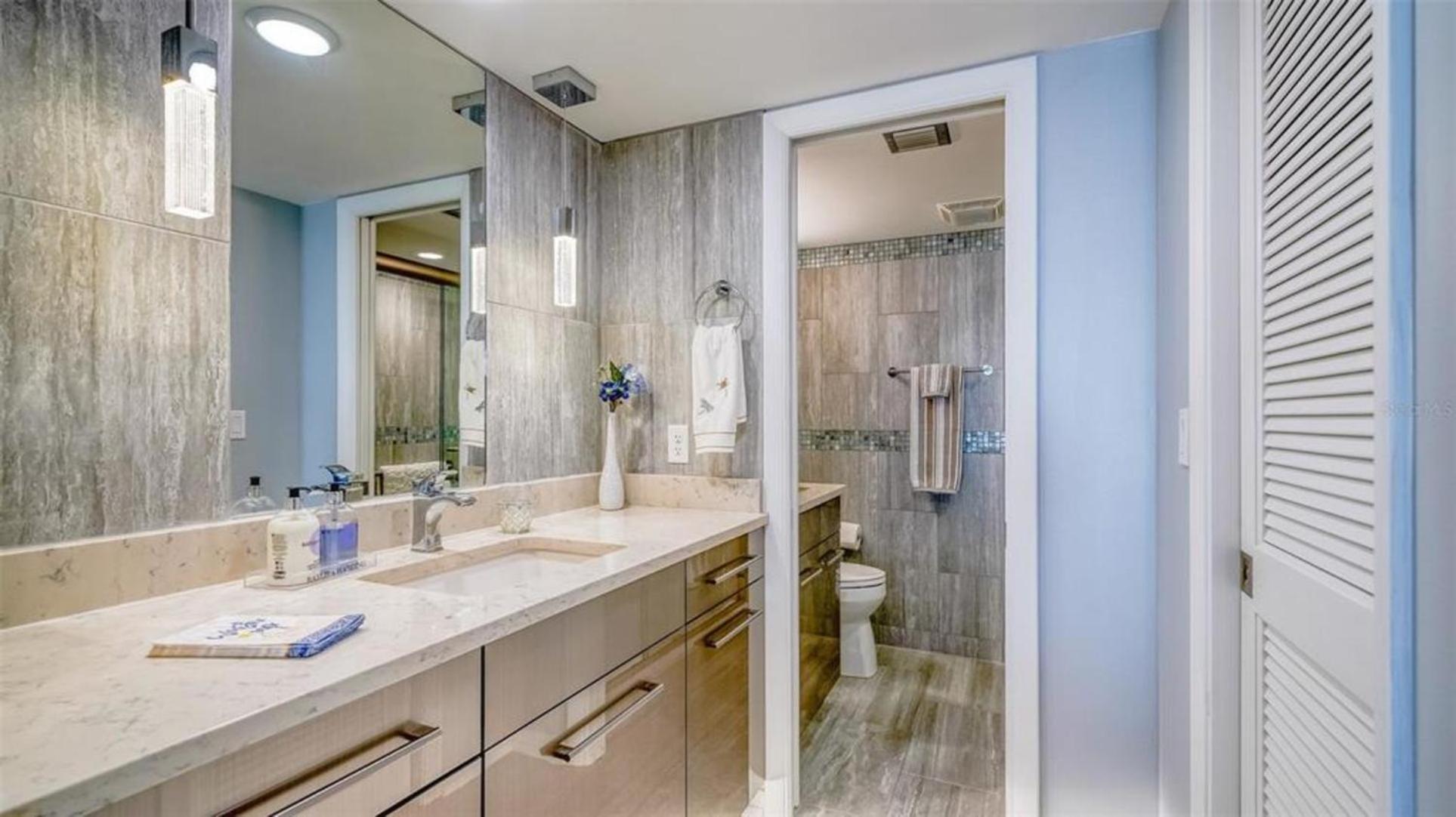 Ultimate 2 Bedroom On Siesta Key County 1003
