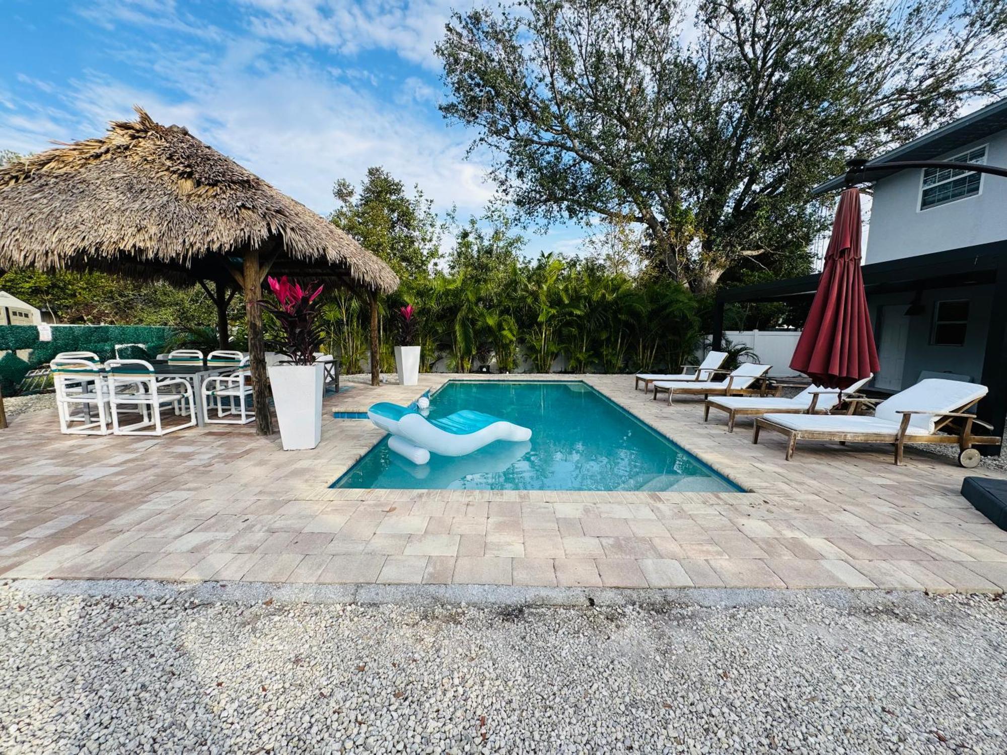 Holiday home Paradise Heated Pool Near Img & Siesta Key Sarasota