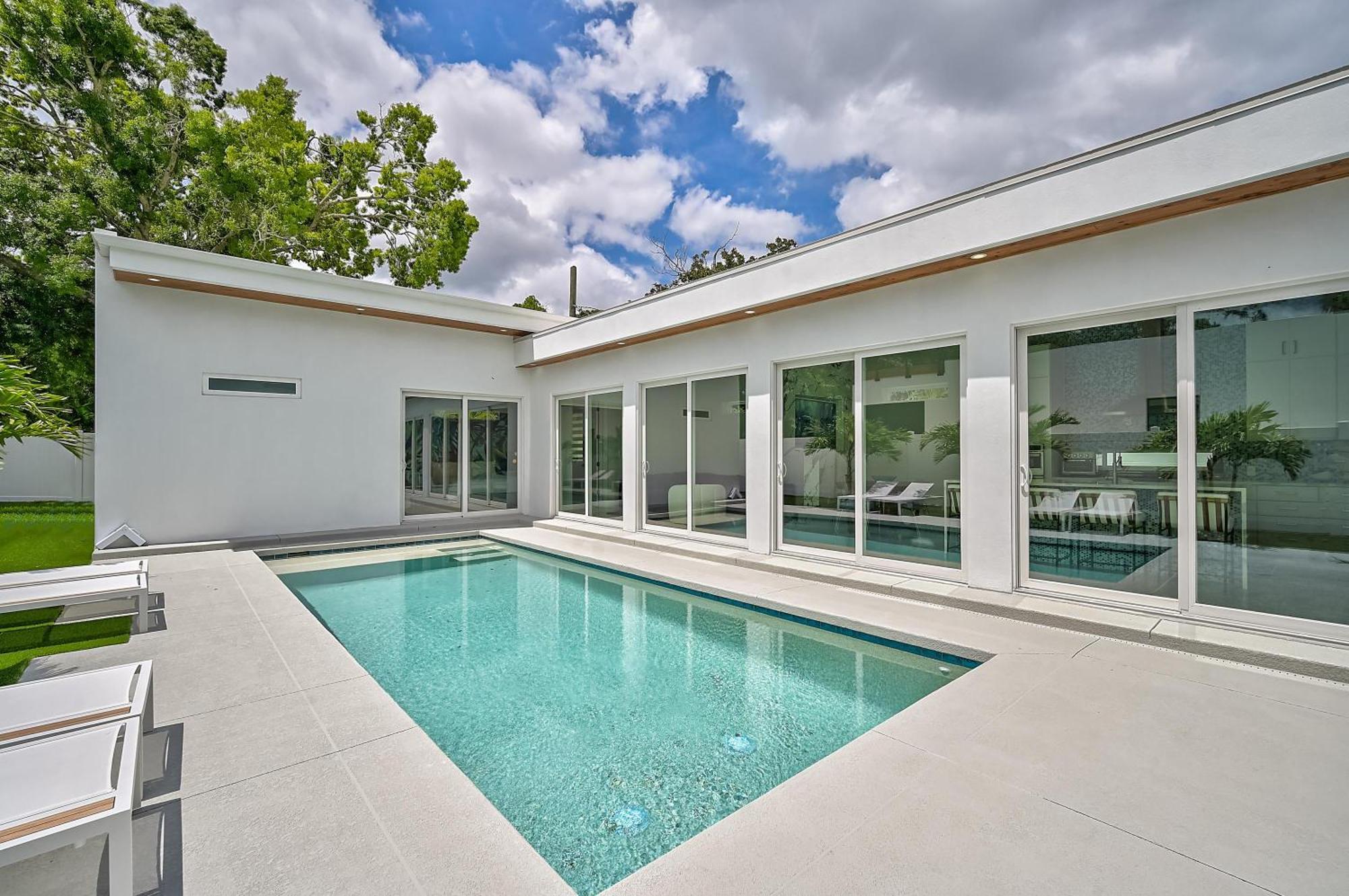 Paradise Found Holiday home *