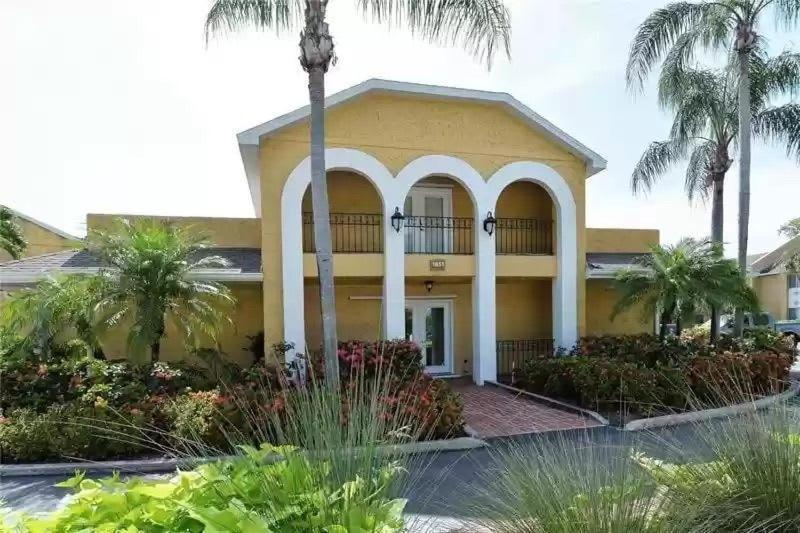 Lovely 3 Bedroom First Floor On Golf Course Holiday home