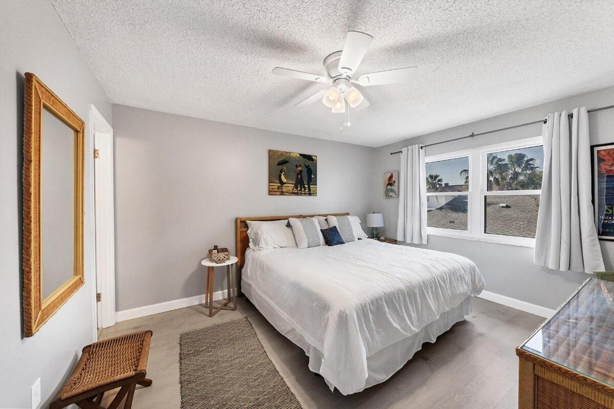 Holiday home 2 Bed 2 Bath Centrally Located On Siesta Key