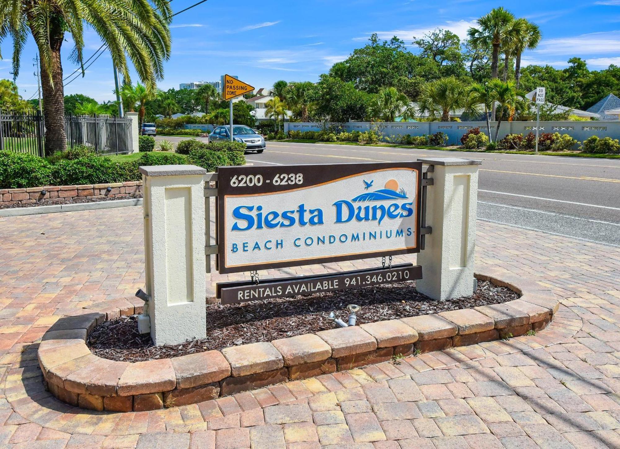 Modern Beachfront Apartment Sarasota