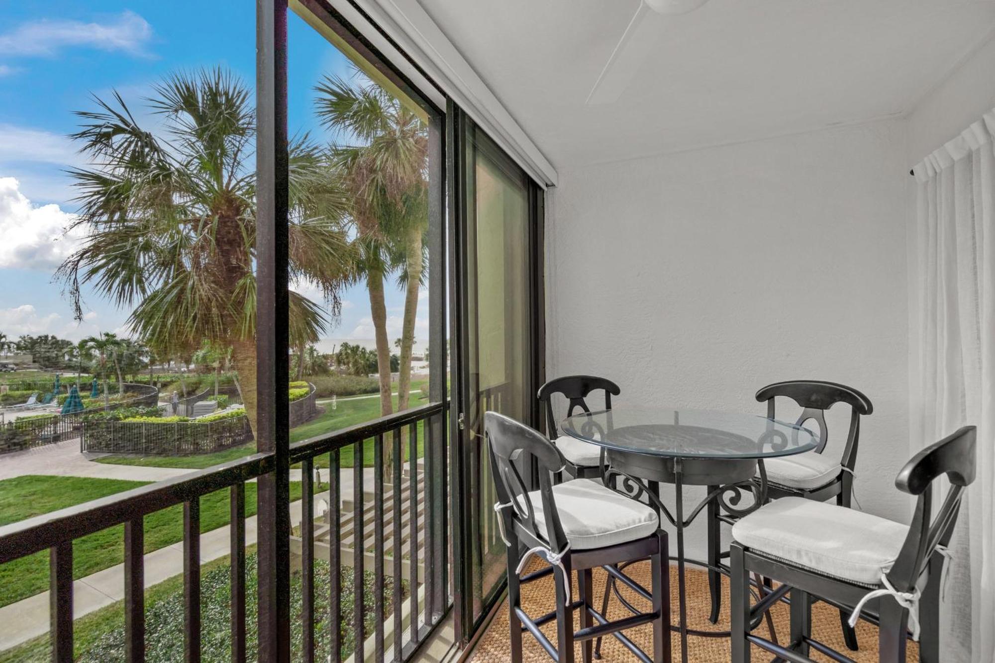 Modern Beachfront * Sarasota