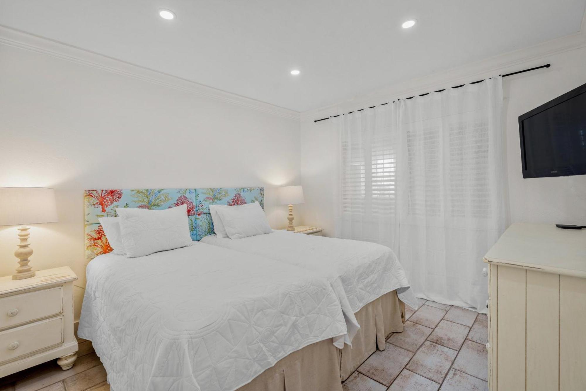 Modern Beachfront Sarasota