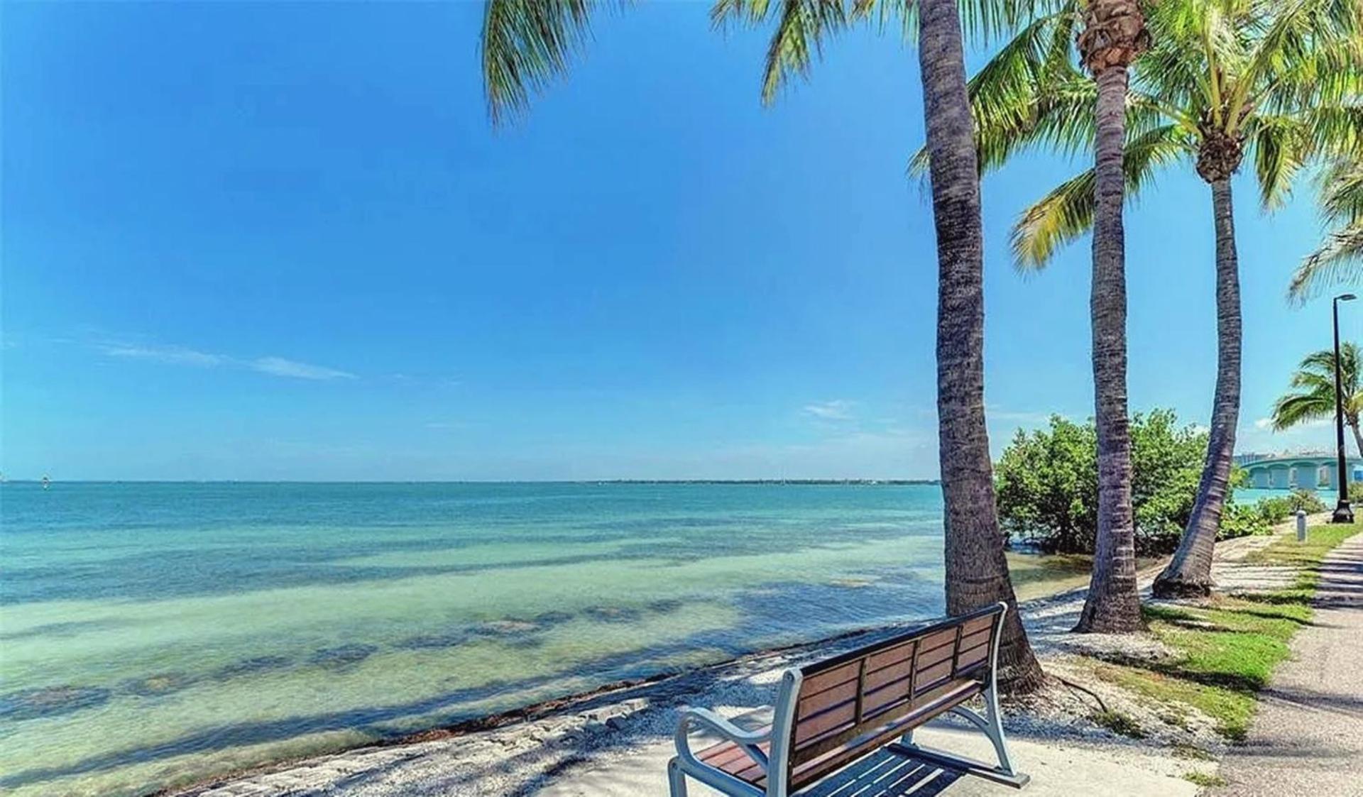 Lido Stylish Coastal Retreat Sarasota